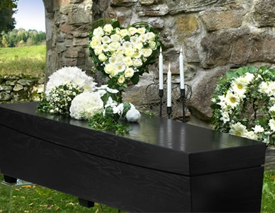 Begravningsbyrå Falkenberg - Falkenbergs Begravningsbyrå Falkenberg - Begravningar Falkenberg - Kistor och urnor Begravningsbyrå Falkenberg - Falkenbergs Begravningsbyrå Falkenberg - Begravningar Falkenberg - Kistor och urnor